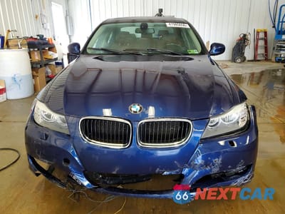 Piąte zdjęcie samochodu w środku: 2011 BMW 328 XI SULEV VIN:WBAPK5C55BF125456 - miniatura