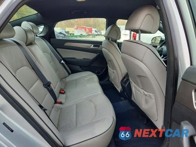 Zdjęcie 10 z 12 samochodu: 2015 HYUNDAI SONATA SPORT 2.0T VIN:5NPE34AB3FH088137 - miniatura