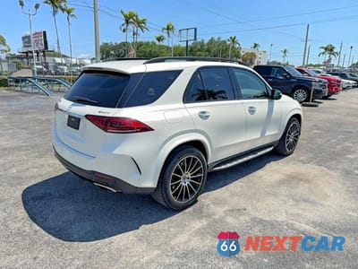 Czwarte zdjęcie samochodu z boku: 2020 MERCEDES-BENZ GLE 450 4MATIC VIN:4JGFB5KB3LA219691 - miniatura