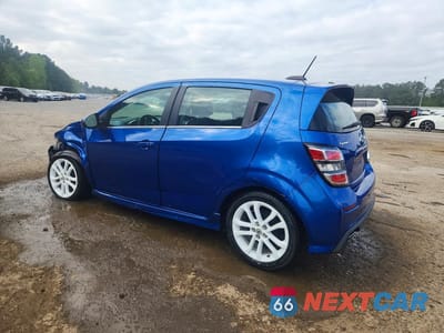 Drugie zdjęcie samochodu z przodu: 2020 CHEVROLET SONIC LT VIN:1G1JD6SB9L4140659 - miniatura