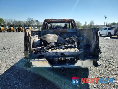 Zdjęcie 6 z 11 samochodu: 2019 CHEVROLET SILVERADO LD K1500 LT VIN:2GCVKPEC5K1111937 - miniatura