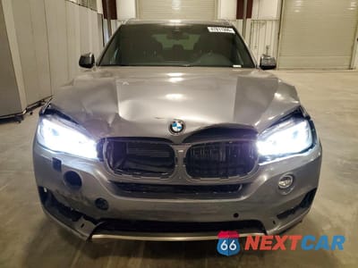 Piąte zdjęcie samochodu w środku: 2017 BMW X5 XDRIVE35I VIN:5UXKR0C52H0V49666 - miniatura