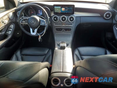 Zdjęcie 8 z 12 samochodu: 2019 MERCEDES-BENZ C 300 4MATIC VIN:55SWF8EB3KU302788 - miniatura