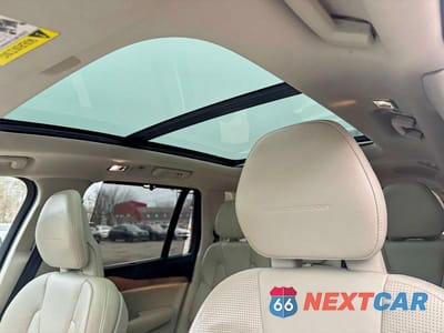 Zdjęcie 14 z 14 samochodu: 2016 VOLVO XC90 T8 VIN:YV4BC0PL9G1048520 - miniatura