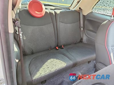 Zdjęcie 10 z 11 samochodu: 2019 FIAT 500 POP VIN:3C3CFFKH7KT680264 - miniatura