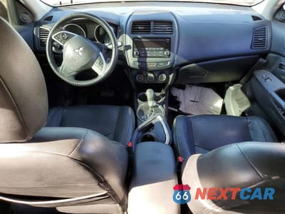 Zdjęcie 8 z 13 samochodu: 2015 MITSUBISHI OUTLANDER SPORT ES VIN:4A4AP3AU0FE061906 - miniatura