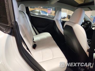 Zdjęcie 10 z 12 samochodu: 2023 TESLA 3 VIN:5YJ3E1EC3PF632753 - miniatura