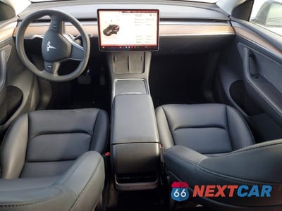 Zdjęcie 8 z 12 samochodu: 2024 TESLA MODEL Y VIN:7SAYGDEDXRF207384 - miniatura