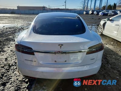 Zdjęcie 6 z 11 samochodu: 2017 TESLA MODEL S VIN:5YJSA1E27HF192455 - miniatura