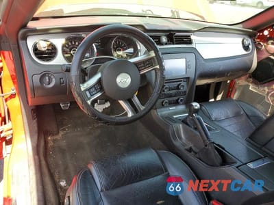 Zdjęcie 8 z 13 samochodu: 2014 FORD MUSTANG VIN:1ZVBP8AM0E5244906 - miniatura