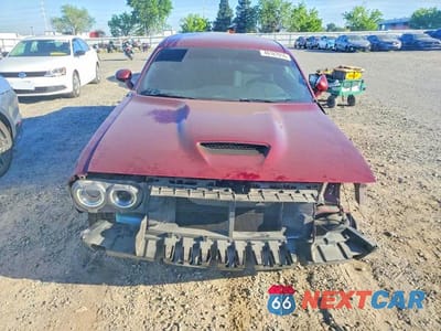 Piąte zdjęcie samochodu w środku: 2020 DODGE CHALLENGER GT VIN:2C3CDZJG1LH253849 - miniatura