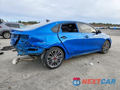 Trzecie zdjęcie samochodu z tyłu: 2022 KIA FORTE GT VIN:3KPF44AC9NE443910 - miniatura