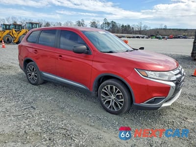 Czwarte zdjęcie samochodu z boku: 2016 MITSUBISHI OUTLANDER ES VIN:JA4AD2A33GZ020725 - miniatura