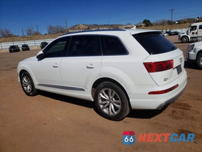 Drugie zdjęcie samochodu z przodu: 2019 AUDI Q7 PREMIUM PLUS VIN:WA1LAAF70KD039035 - miniatura