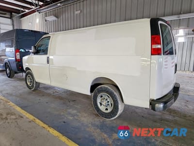 Drugie zdjęcie samochodu z przodu: 2020 CHEVROLET EXPRESS 2500 CARGO DELIVERY VAN VIN:1GCWGAFG8L1267997 - miniatura