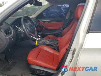 Zdjęcie 7 z 12 samochodu: 2014 BMW X1 SDRIVE28I VIN:WBAVM1C51EVW52592 - miniatura