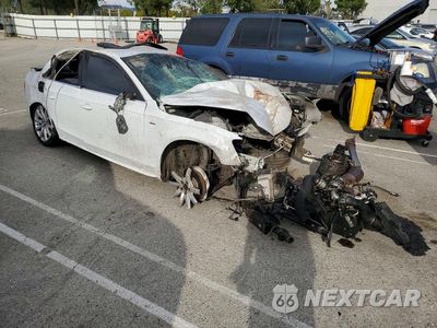 Czwarte zdjęcie samochodu z boku: 2014 AUDI A4 PREMIUM VIN:WAUAFAFL1EN043909 - miniatura