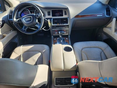Zdjęcie 8 z 11 samochodu: 2015 AUDI Q7 PREMIUM PLUS VIN:WA1LGAFE0FD032671 - miniatura