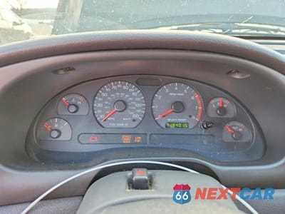 Zdjęcie 9 z 12 samochodu: 2002 FORD MUSTANG GT VIN:1FAFP45XX2F211571 - miniatura