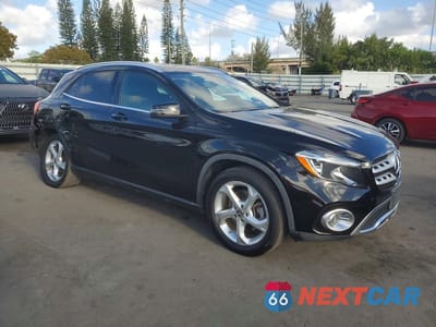 Czwarte zdjęcie samochodu z boku: 2018 MERCEDES-BENZ GLA 250 VIN:WDCTG4EB7JJ530353 - miniatura