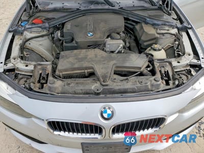 Zdjęcie 11 z 11 samochodu: 2017 BMW 320 XI VIN:WBA8E5G5XHNU42041 - miniatura