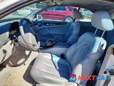 Zdjęcie 7 z 12 samochodu: 2001 MERCEDES-BENZ CLK 430 VIN:WDBLK70G71T076665 - miniatura