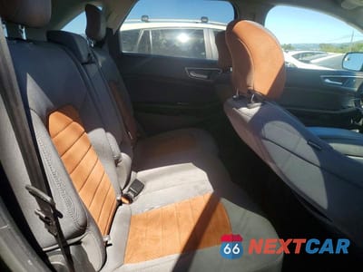 Zdjęcie 11 z 13 samochodu: 2018 FORD EDGE SEL VIN:2FMPK4J95JBB29232 - miniatura