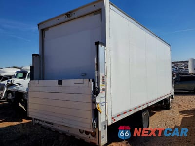 Trzecie zdjęcie samochodu z tyłu: 2022 ISUZU NPR HD VIN:54DC4W1D4NS202823 - miniatura