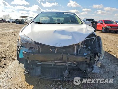 Piąte zdjęcie samochodu w środku: 2018 TOYOTA COROLLA VIN:2T1BURHE8JC004953 - miniatura