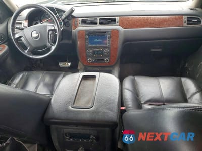 Zdjęcie 8 z 11 samochodu: 2008 CHEVROLET SILVERADO K2500 HEAVY DUTY VIN:1GCHK23668F144878 - miniatura