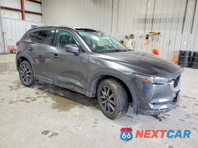 Czwarte zdjęcie samochodu z boku: 2018 MAZDA CX-5 GRAND TOURING VIN:JM3KFBDM4J0442143 - miniatura