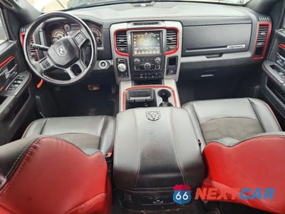 Zdjęcie 8 z 12 samochodu: 2017 RAM 1500 REBEL VIN:1C6RR7YT1HS581522 - miniatura