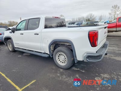 Drugie zdjęcie samochodu z przodu: 2023 GMC SIERRA K1500 VIN:1GTPUAEK2PZ205912 - miniatura