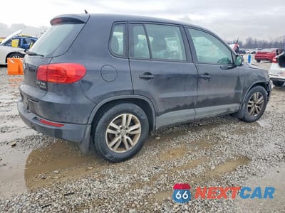 Trzecie zdjęcie samochodu z tyłu: 2013 VOLKSWAGEN TIGUAN S VIN:WVGBV3AX2DW609175 - miniatura