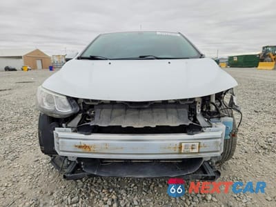 Piąte zdjęcie samochodu w środku: 2017 CHEVROLET SONIC LT VIN:1G1JD5SH1H4155694 - miniatura