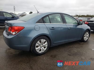 Trzecie zdjęcie samochodu z tyłu: 2012 CHEVROLET CRUZE LS VIN:1G1PC5SH0C7283395 - miniatura