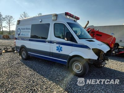 Czwarte zdjęcie samochodu z boku: 2012 MERCEDES BENZ SPRINTER 2500 AMBULANCE VIN:WD3PE7CD7C5650291 - miniatura