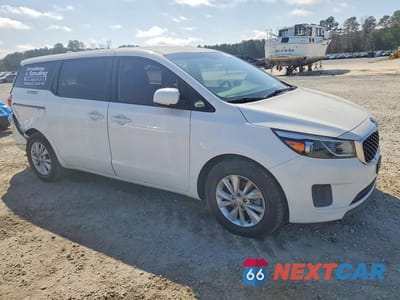 Czwarte zdjęcie samochodu z boku: 2018 KIA SEDONA VIN:KNDMA5C16J6378032 - miniatura