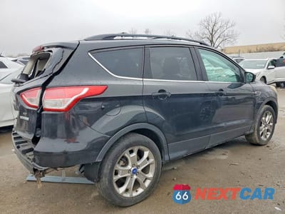 Trzecie zdjęcie samochodu z tyłu: 2013 FORD ESCAPE SE VIN:1FMCU0GX2DUC32422 - miniatura