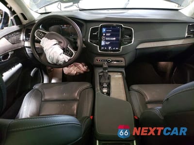 Zdjęcie 8 z 12 samochodu: 2020 VOLVO XC90 T6 INSCRIPTION VIN:YV4A22PL9L1573243 - miniatura