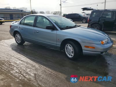 Czwarte zdjęcie samochodu z boku: 2002 SATURN SL2 VIN:1G8ZK52782Z179891 - miniatura