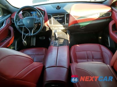 Zdjęcie 8 z 12 samochodu: 2019 MASERATI LEVANTE S SPORT VIN:ZN661YUS0KX323555 - miniatura