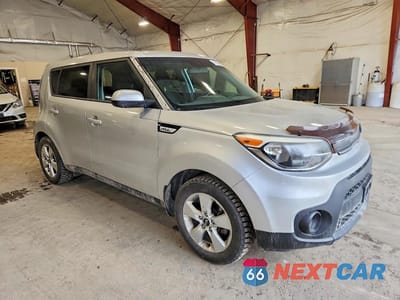 Czwarte zdjęcie samochodu z boku: 2018 KIA SOUL BASE VIN:KNDJN2A27J7609841 - miniatura