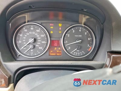 Zdjęcie 9 z 11 samochodu: 2009 BMW 328 XI VIN:WBAPK73589A452341 - miniatura