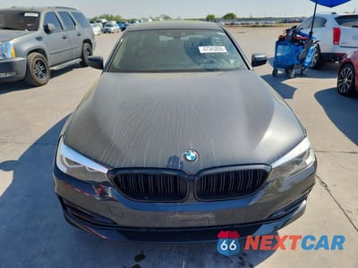 Piąte zdjęcie samochodu w środku: 2020 BMW 530 I VIN:WBAJR3C0XLCE49535 - miniatura