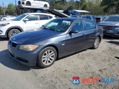 2006 BMW 325 I WBAVB13506PT13124 - główne zdjęcie licytacji z USA - miniatura