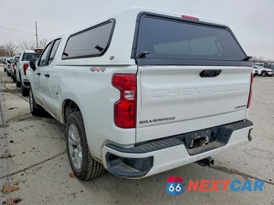Drugie zdjęcie samochodu z przodu: 2024 CHEVROLET SILVERADO K1500 CUSTOM VIN:1GCRDBEK8RZ323853 - miniatura
