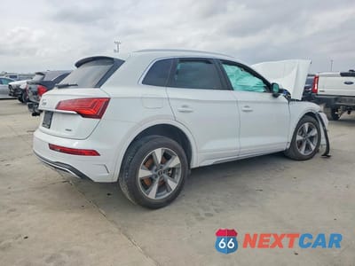 Trzecie zdjęcie samochodu z tyłu: 2024 AUDI Q5 PREMIUM 40 VIN:WA1ABAFY3R2038979 - miniatura