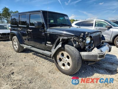 Czwarte zdjęcie samochodu z boku: 2015 JEEP WRANGLER UNLIMITED SAHARA VIN:1C4BJWEG1FL732742 - miniatura