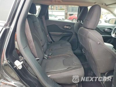 Zdjęcie 11 z 12 samochodu: 2016 JEEP CHEROKEE LATITUDE VIN:1C4PJMCS5GW294292 - miniatura